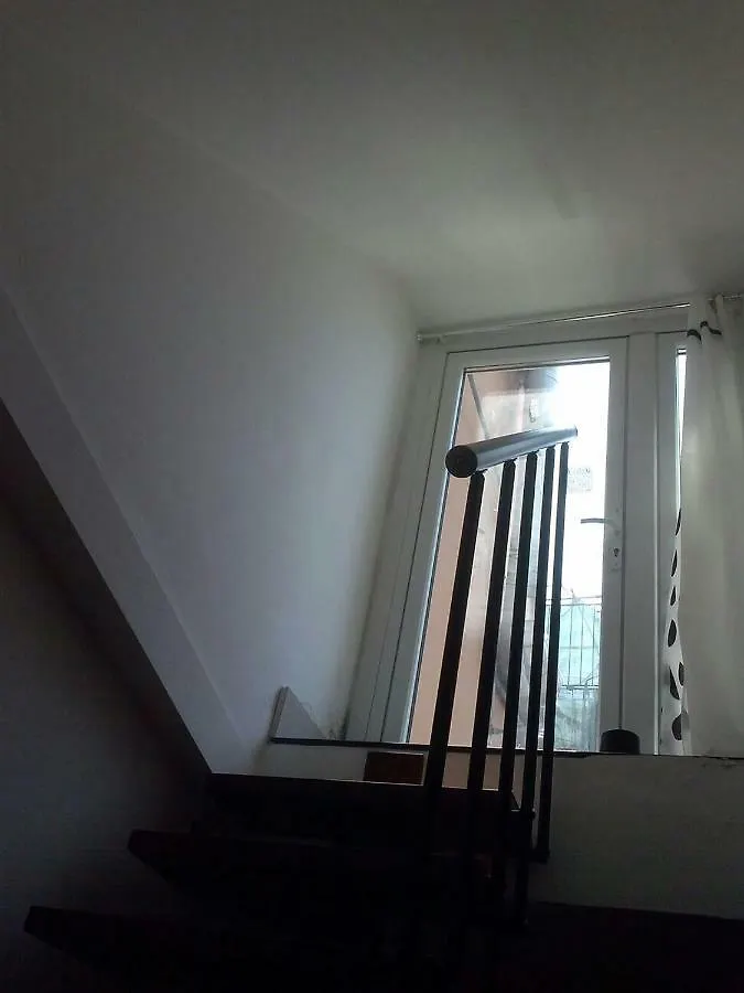 Da Terra A Cielo Apartment Genoa